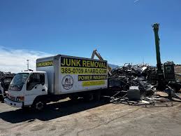 Best Retail Junk Removal  in Covington, WA